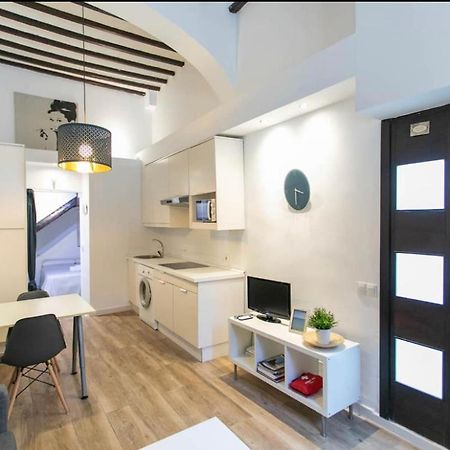 Rooms Postigo Bajo Malaga Bagian luar foto