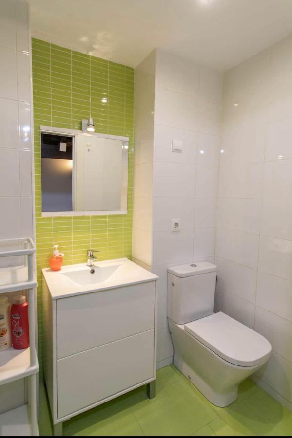 Rooms Postigo Bajo Malaga Bagian luar foto